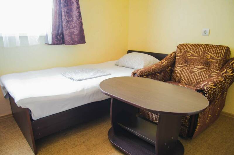 3-х местная комната без удобств