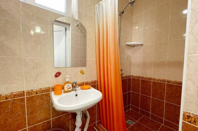 СЕМЕЙНАЯ с кухней-гостиной и отдельным входом № 11