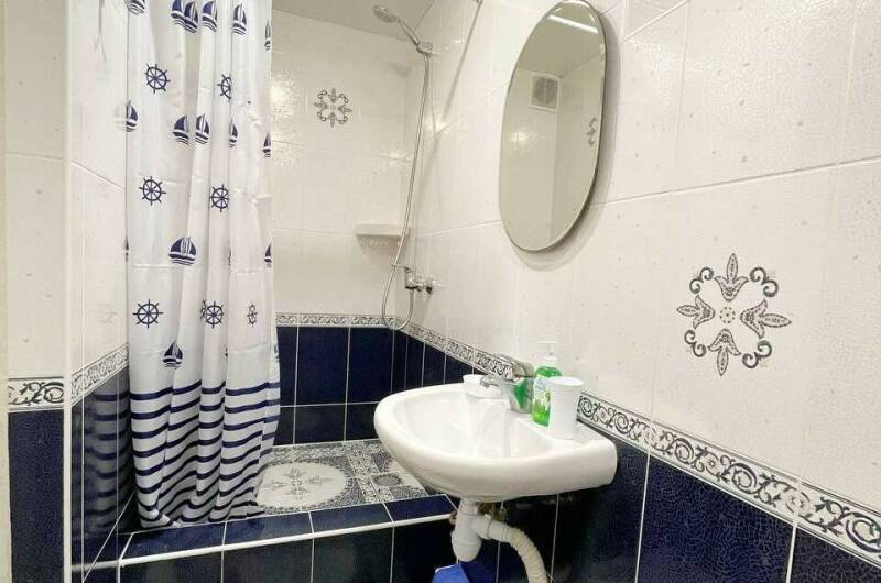 СТУДИЯ с кухней и отдельным входом № 12