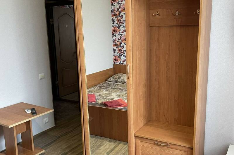 Трехместный номер без балкона