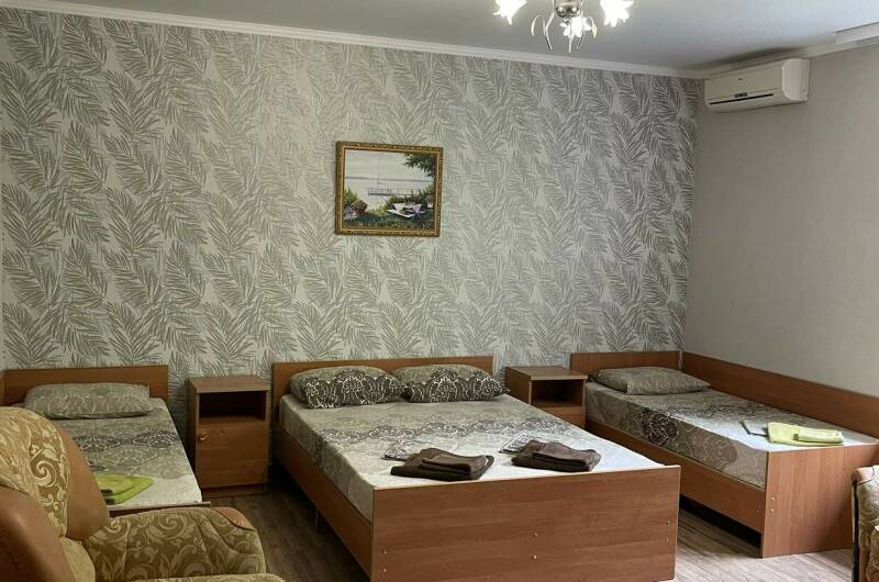 Четырехместный номер однокомнатный