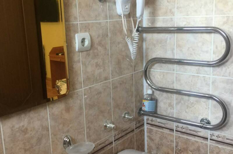 Двухкомнатный семейный шестиместный номер