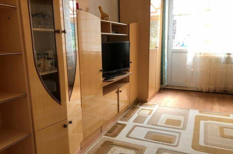 Двухкомнатный с верандой на первом этаже