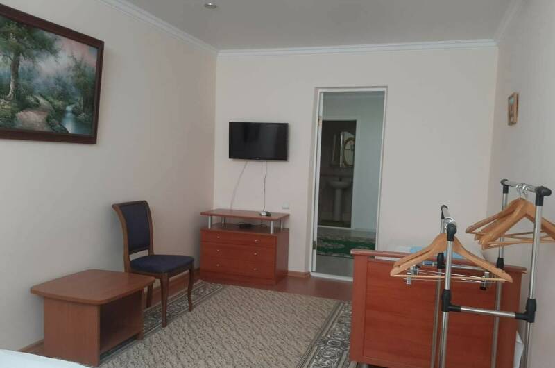 Трехкомнатный номер на 4 чел с удобствами на 1 эт