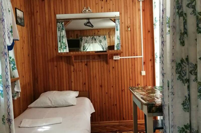 № 102 Трехместный номер «Эконом». Корпус 1