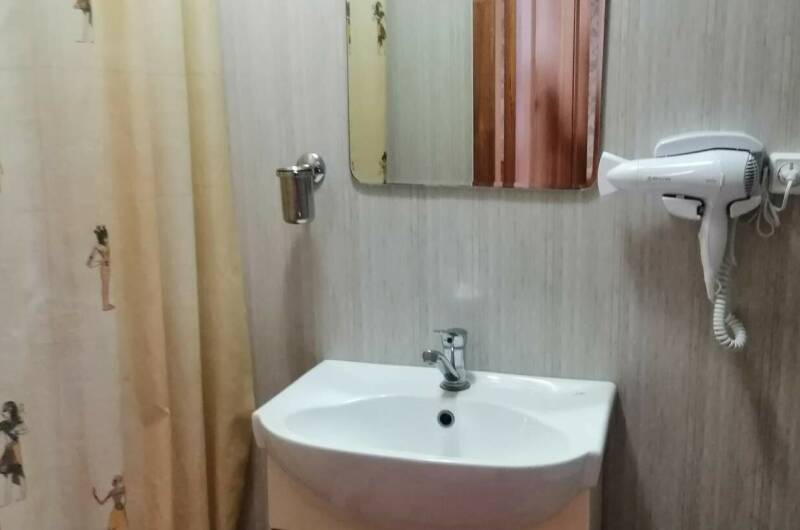 № 109 и № 110 с удобствами 4х местный. Корпус 1