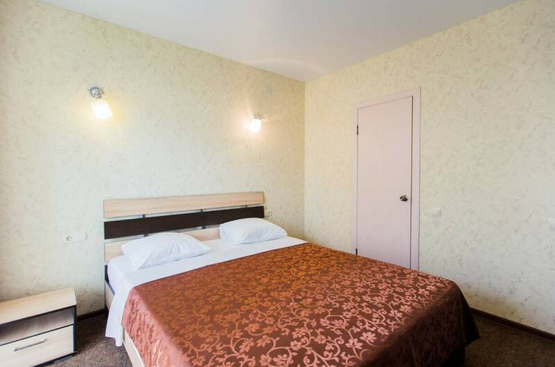 Двухместный номер с отдельным балконом