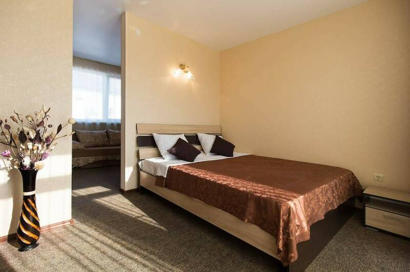 Четырехместный номер с отдельным балконом