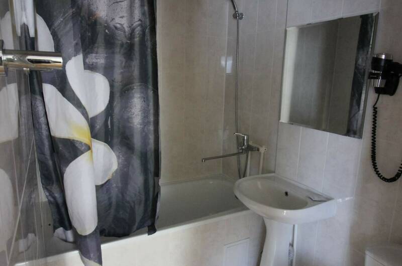 6-ти местная комната