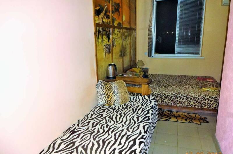 «Саванна» 2-х местный с балконом с видом на озеро