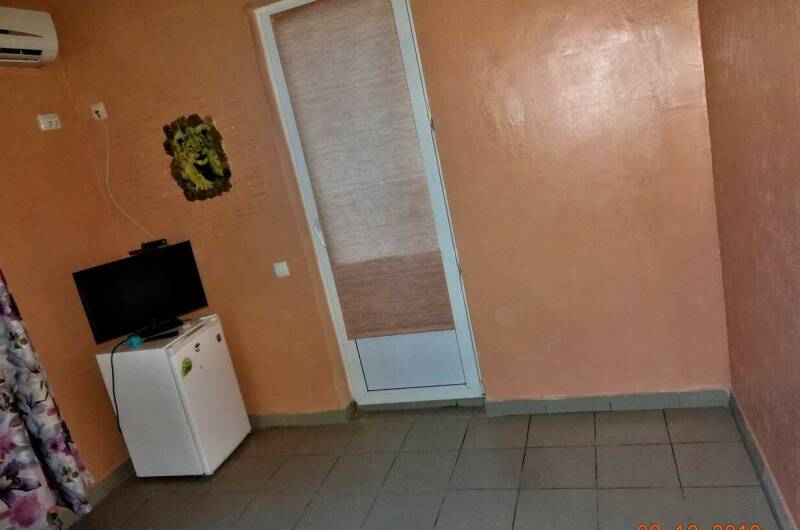 «Саванна» 2-х местный с балконом с видом на озеро