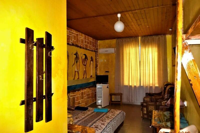 Номер «Египетский» 2-х местный с 2-мя доп. местами