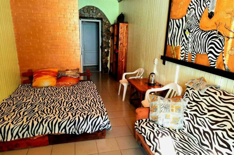 «Охотничий» 2-х местн. с 2 доп. местами