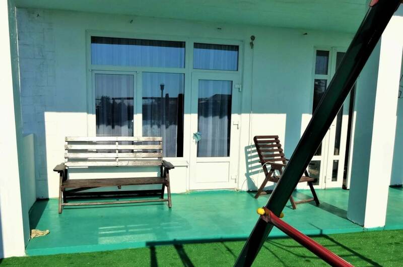 «Орхидея» с террасой, с ванной, кухней и бассейном