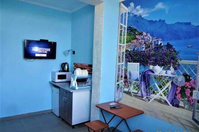 «Радужная» 3-х комн. на 6 чел с кухней и бассейном