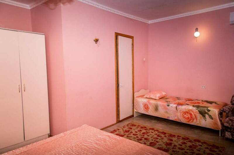 № 10,11 Четырехместный с удобствами (пол коттеджа)