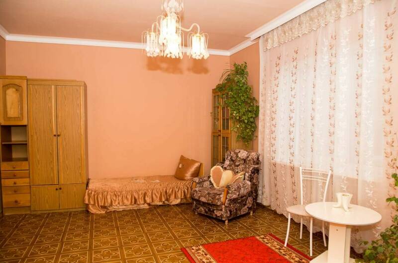 № 13 Четырехместный с удобствами на 2 номера