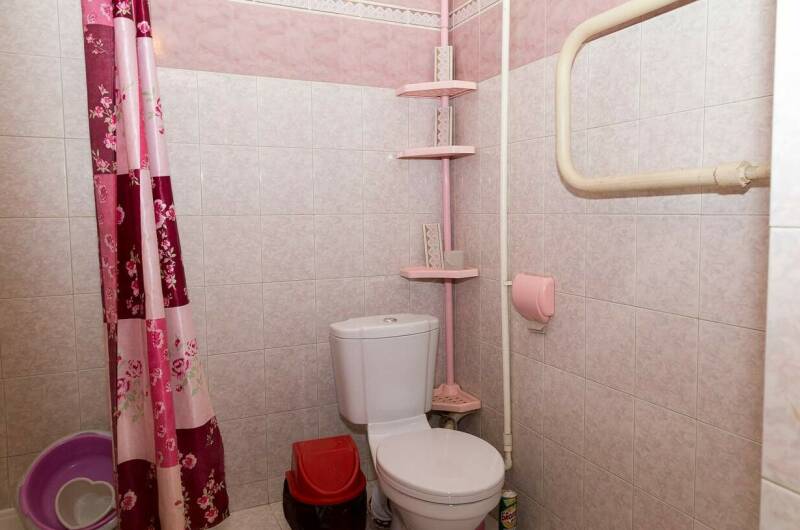 № 12,14, и 15 Трехместный с удобствами на 2 номера