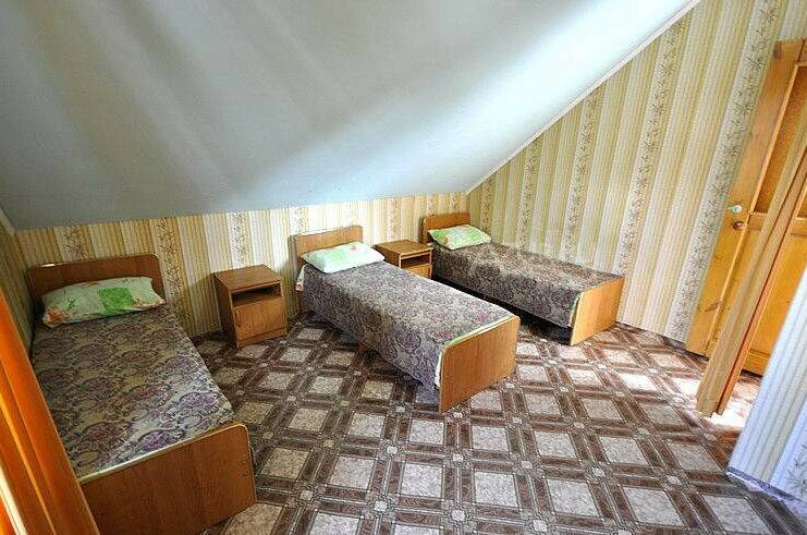 Трехместный эконом