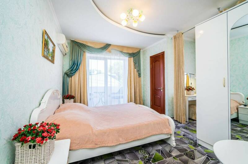 Четырёхместный номер с удобствами «Семейный»