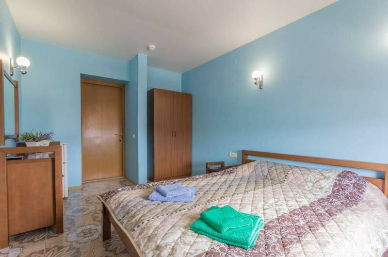 Двухместный номер с удобствами и балконом