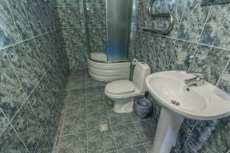 Двухместный номер с удобствами и балконом