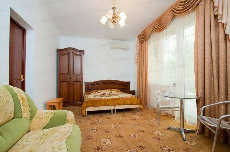 Трехместный полулюкс с дополнительным местом