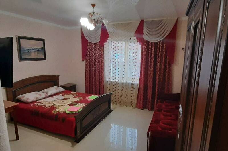 Двухкомнатный 8-местный номер