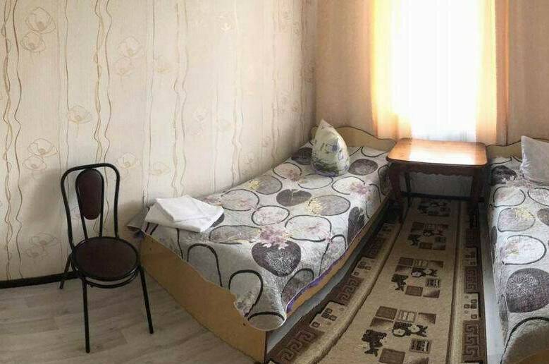 «Стандарт» № 5, двухместный. «Красный дом»