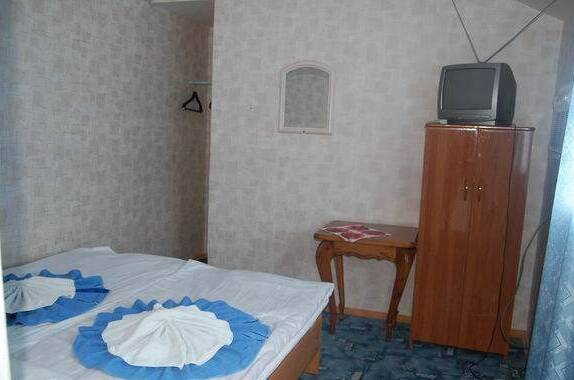 «Эконом» № 12а, двухместный. Корпус «Желтый дом»