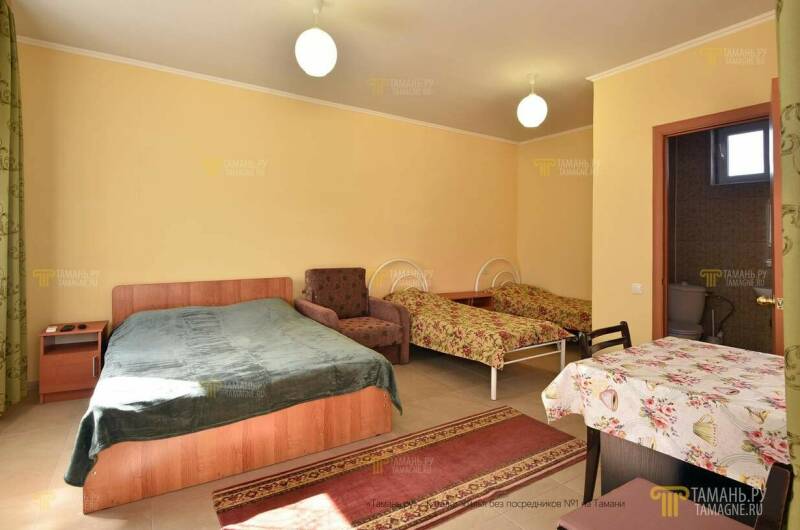 Пятиместный номер второго этажа