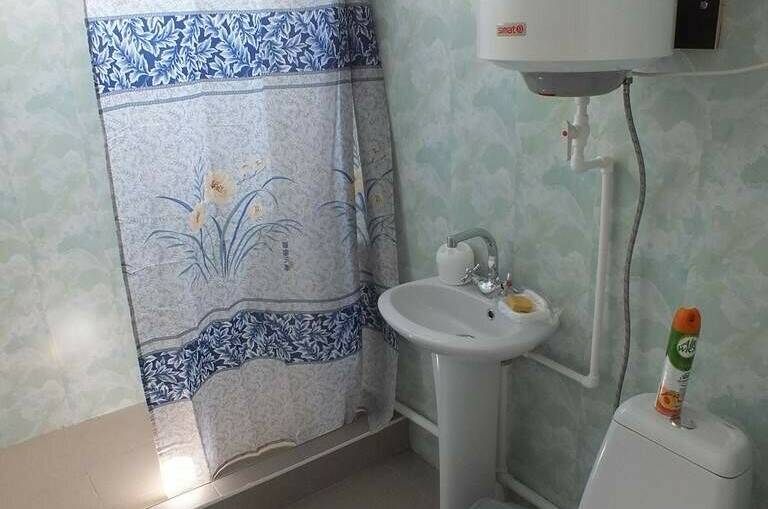 Четырехместный номер на первом этаже