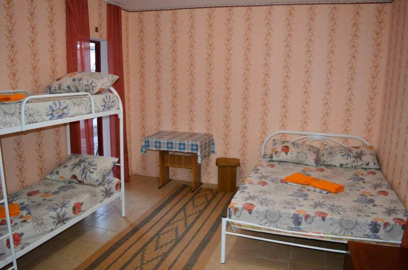 4-х местный номер с удобствами 2 корпуса