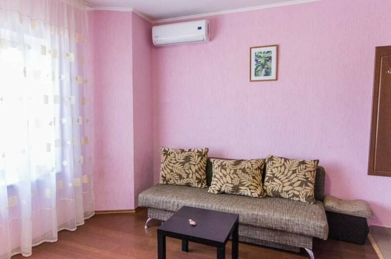 4-х местный 2-комнатный номер с балконом