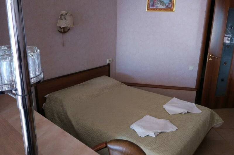 Номер с отдельным входом с видом на море