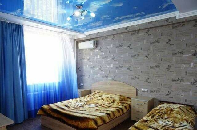 Трехместный номер с удобствами (цена за номер)