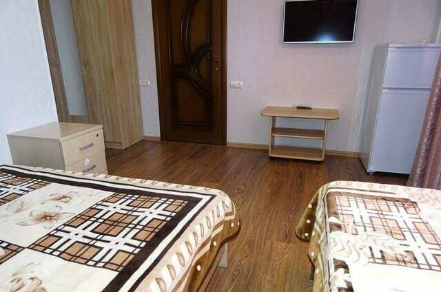 Четырехместный номер с удобствами (цена за номер)