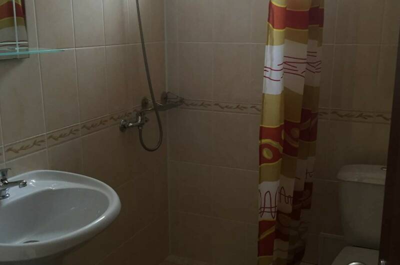 Трехместный номер на втором этаже с видом на море