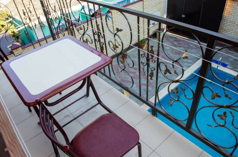 3-х местный номер с балконом. Deluxe, к. № 3