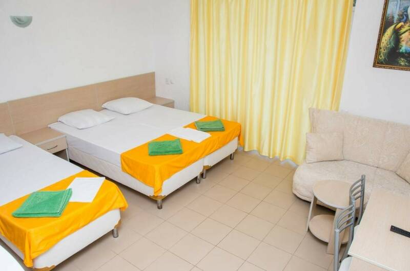 3-х местный номер с балконом. Deluxe, к. № 3