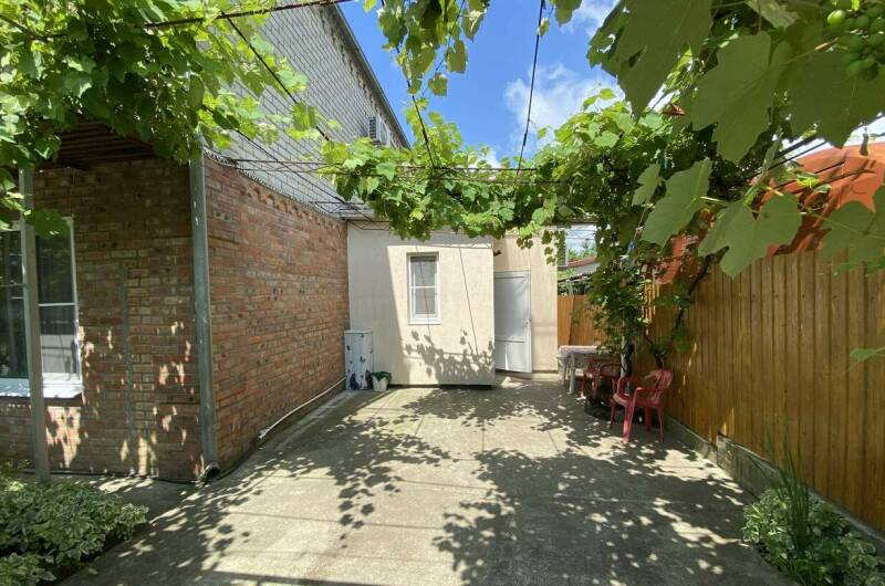 Домик «Стандарт» с кухней и собственным двориком