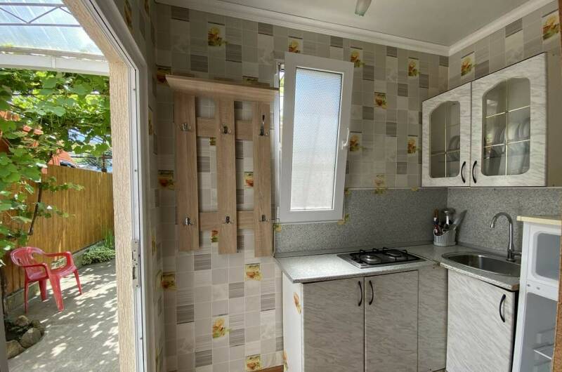 Домик «Стандарт» с кухней и собственным двориком