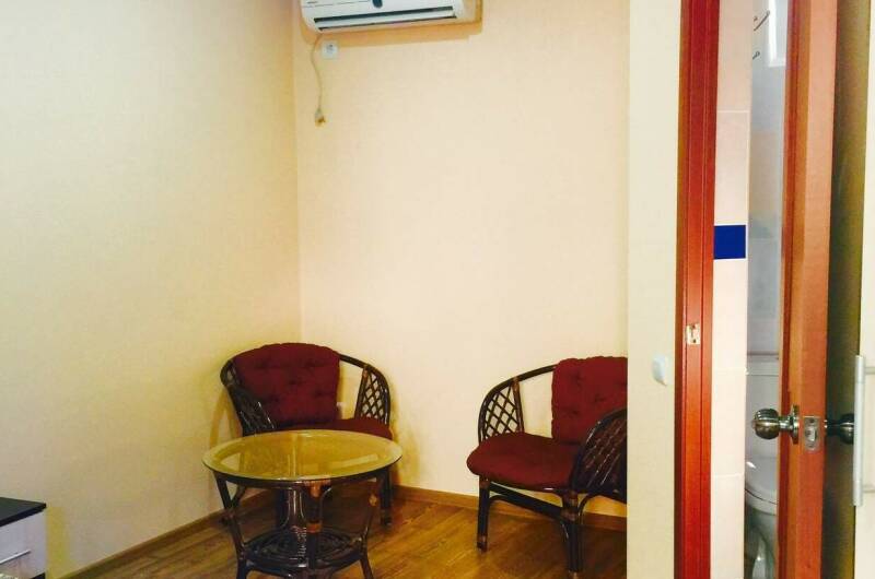 2-х местный номер в отдельном домике у бассейна