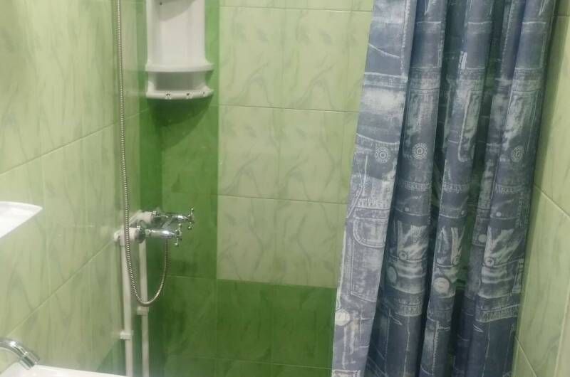 4 местный домик