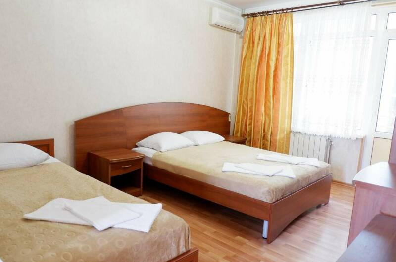 Трехместный «Стандарт» с балконом