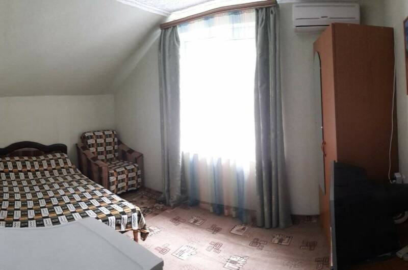 3-х местный номер с удобствами на этаже