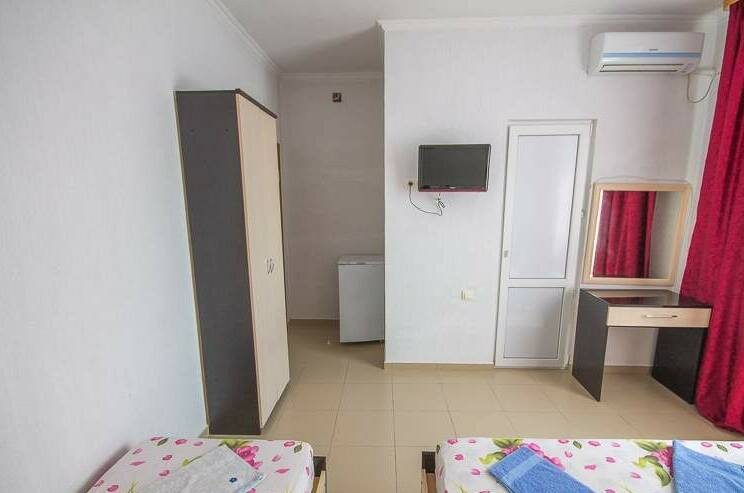 Трехместный номер с удобствами