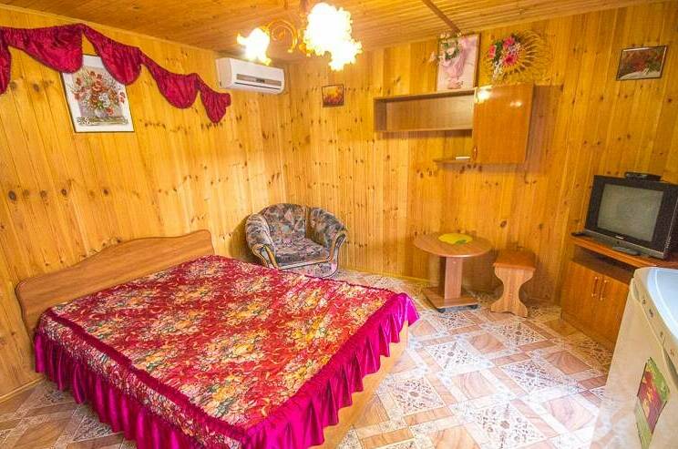 Трехместный номер с удобствами