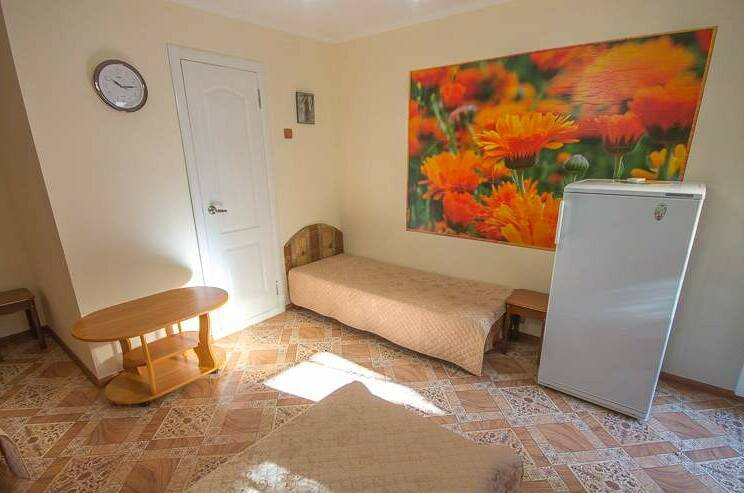 Четырехместный номер с удобствами 