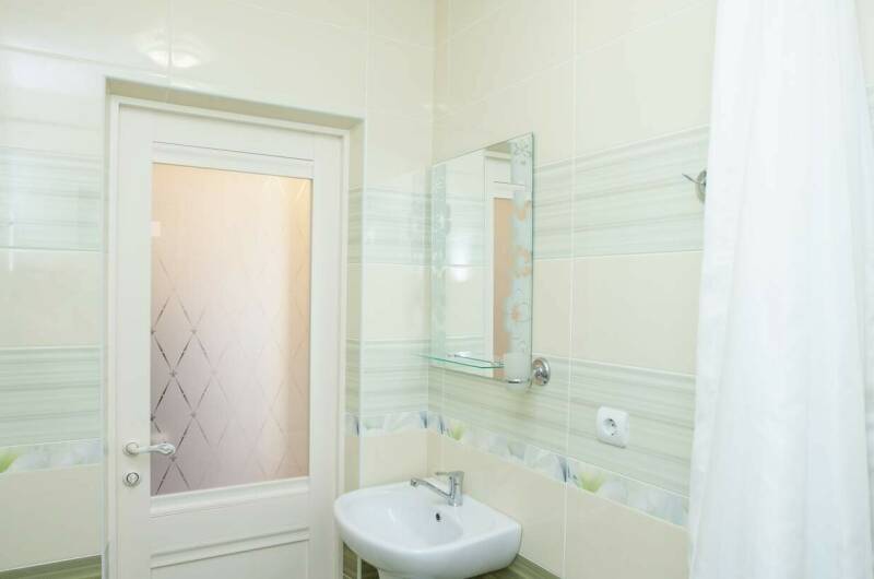 Двухместный номер со всеми удобствами 2 этаж